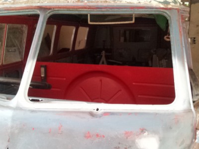 New nearside window is in. You can see in this image that the profile of the new section is different ti the original.