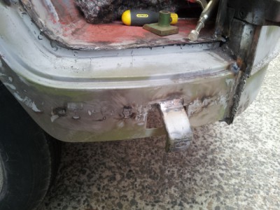 Welded up the bumper bracket again.